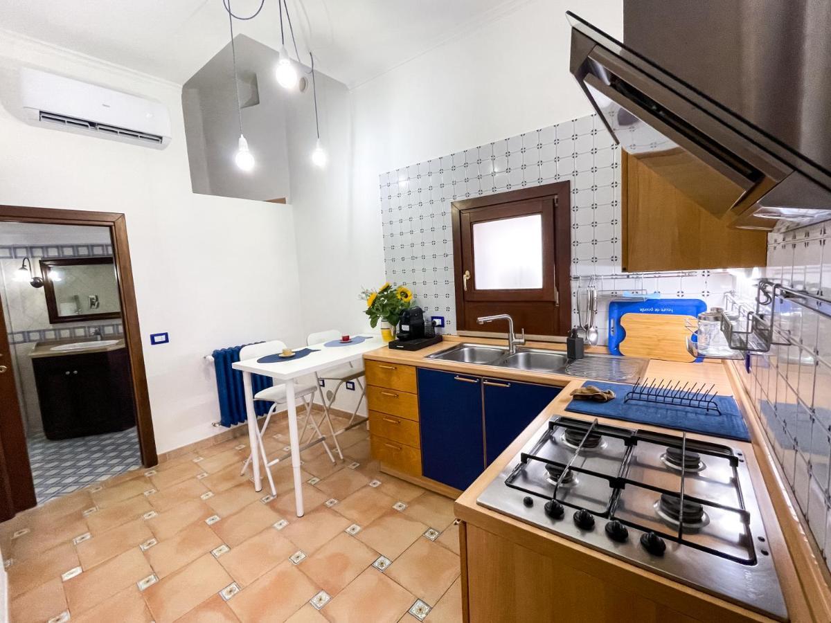 La Casina Di Luna Trani Buitenkant foto